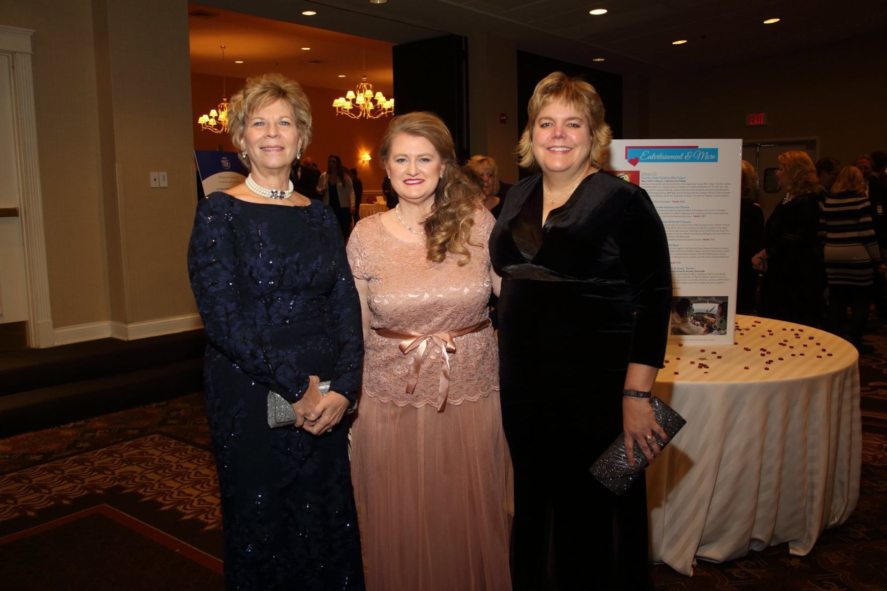 Debbie Bennington, Sandy Martin, Kim Isbell